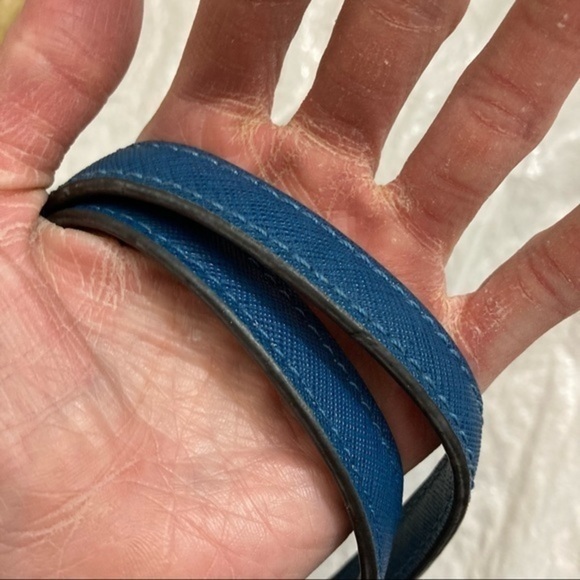 Michael kors blue saffiano leather front pocket tote bag - Picture 8 of 11